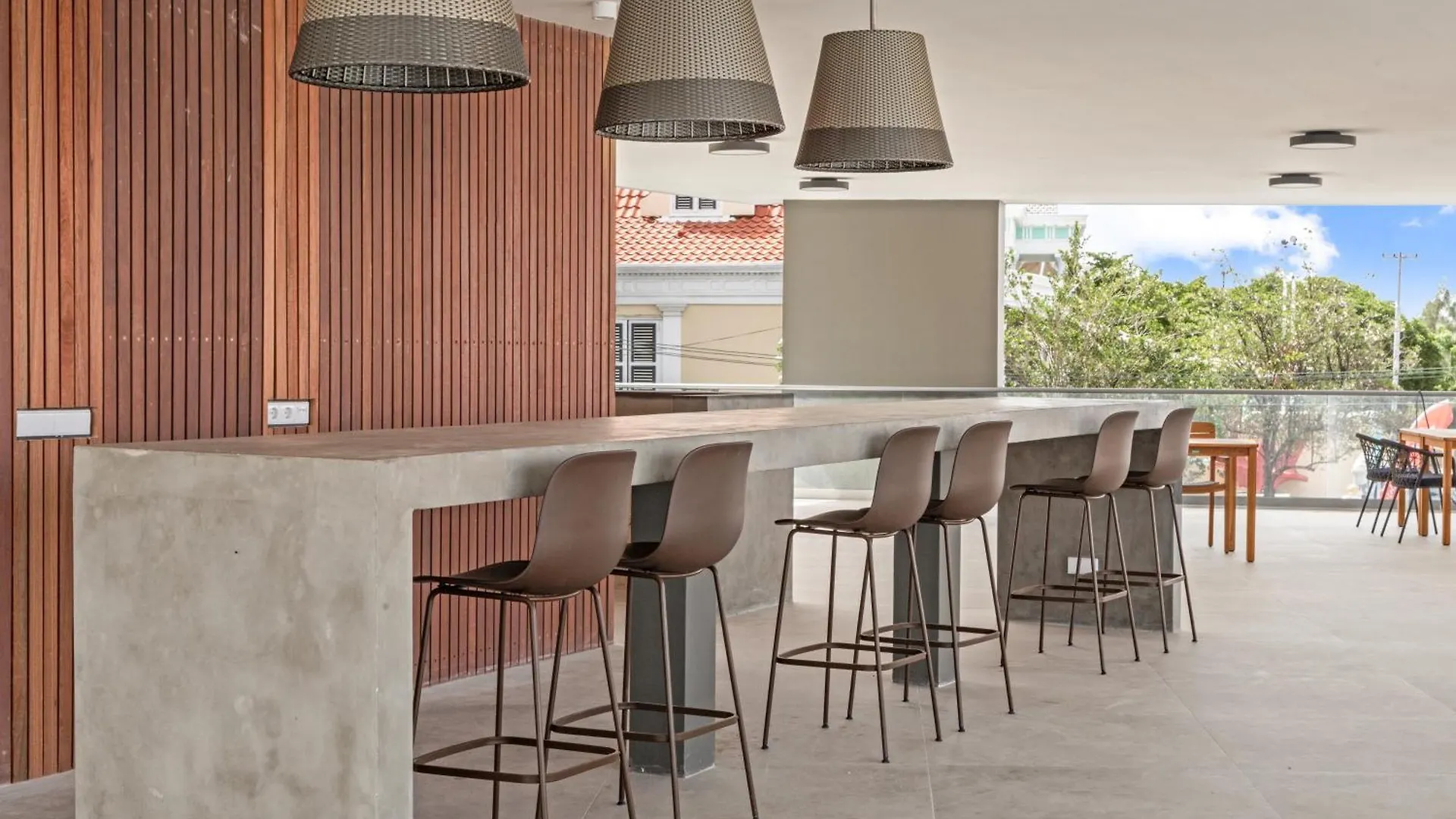 The Wharf 7E City Apartment, Overlooking Annabay, Downtown Willemstad